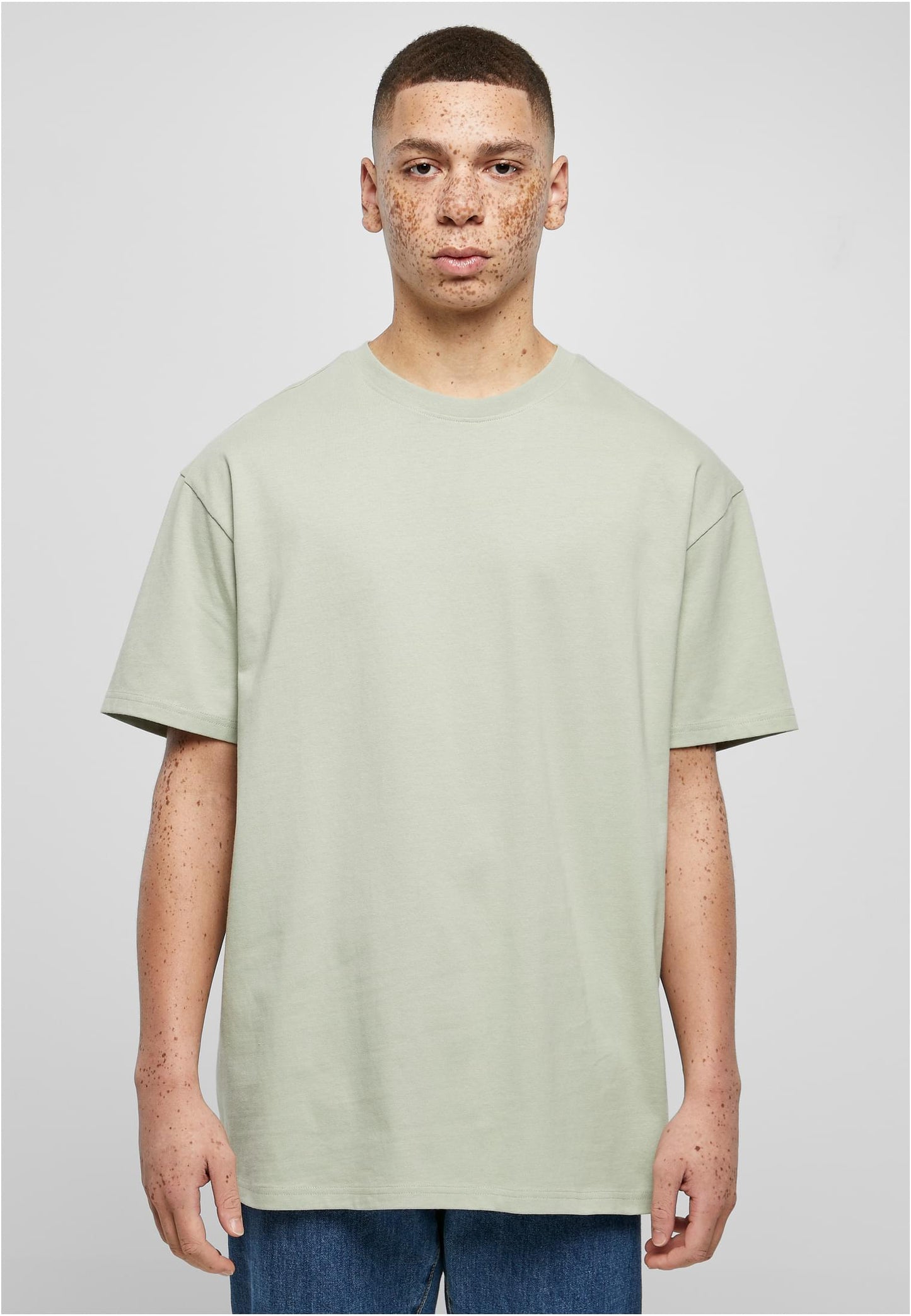Premium T-Shirt bedrucken – Heavy Cotton DTF Druck (Build Your Brand BY102)