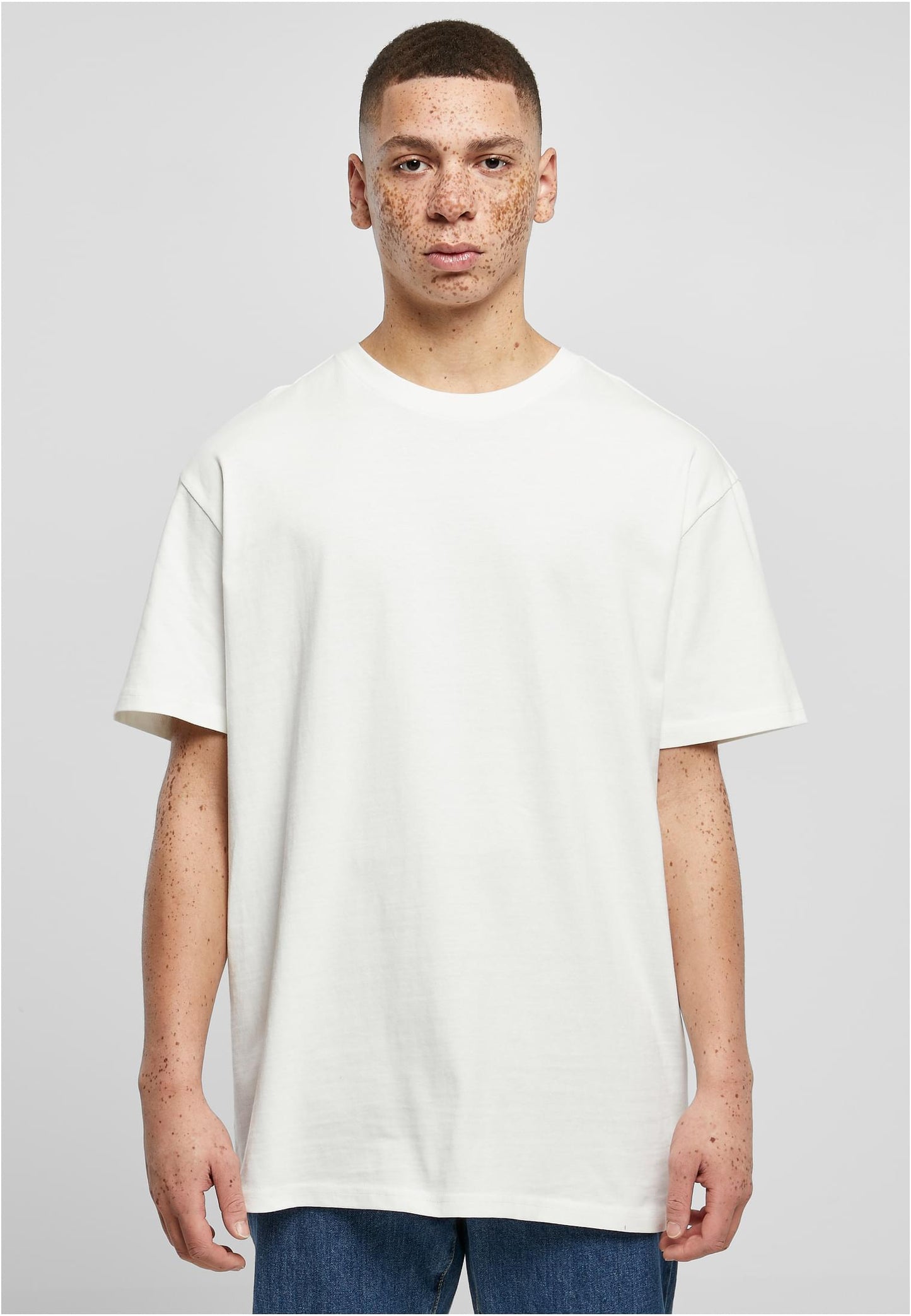 Premium T-Shirt bedrucken – Heavy Cotton DTF Druck (Build Your Brand BY102)