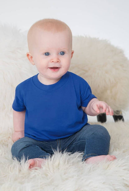 Baby T-Shirt bedrucken lassen – Bio Baumwolle mit eigenem Design (Larkwood LW620)