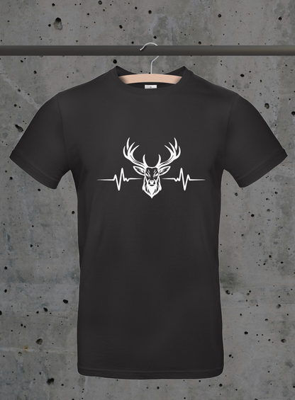 Heartbeat Deer T-Shirt – Hirsch Herzschlag Design | DTF Druck Bayern